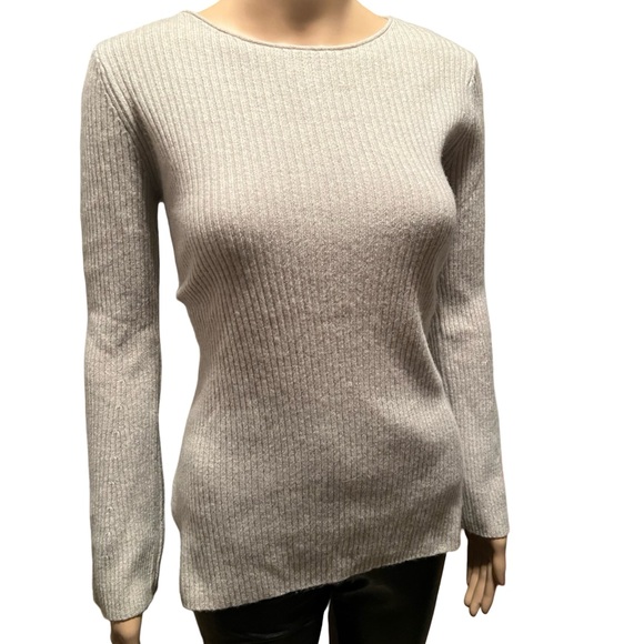 Beautiful cashmere sweater - Picture 7 of 11